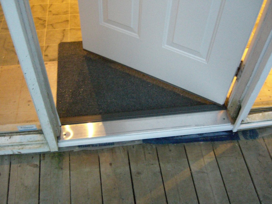 Scaled image cimg1680.jpg (133kB)